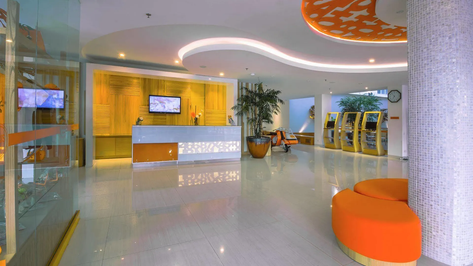 Harris Hotel Raya Kuta Lombok